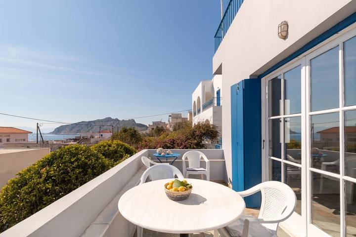 Appartement de vacances pour 6 personnes, avec Balcon et Terrasse ainsi que Jardin et Vue