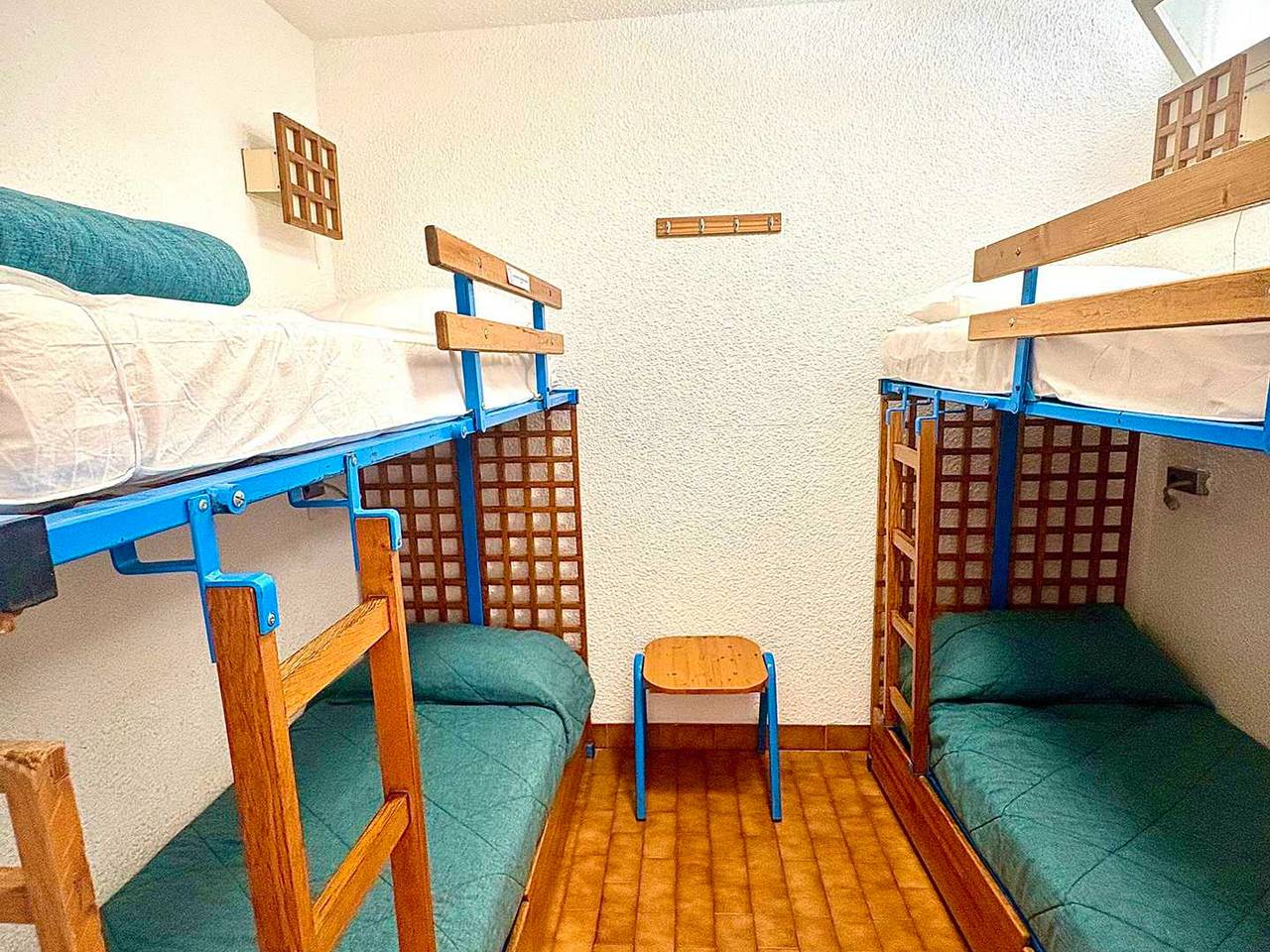 Entire apartment, Apartment for up to 8 people with Wi-Fi and exceptional sea view in Roquebrune-Cap-Martin, Nice region