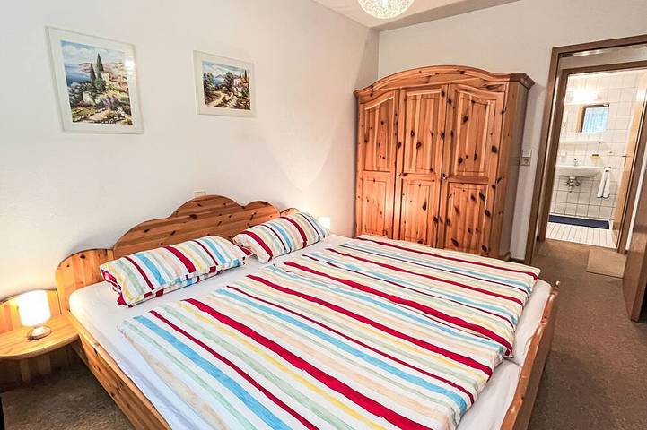 Ferienwohnung für 3 Personen, mit Sauna und Terrasse in Höchenschwand - 2