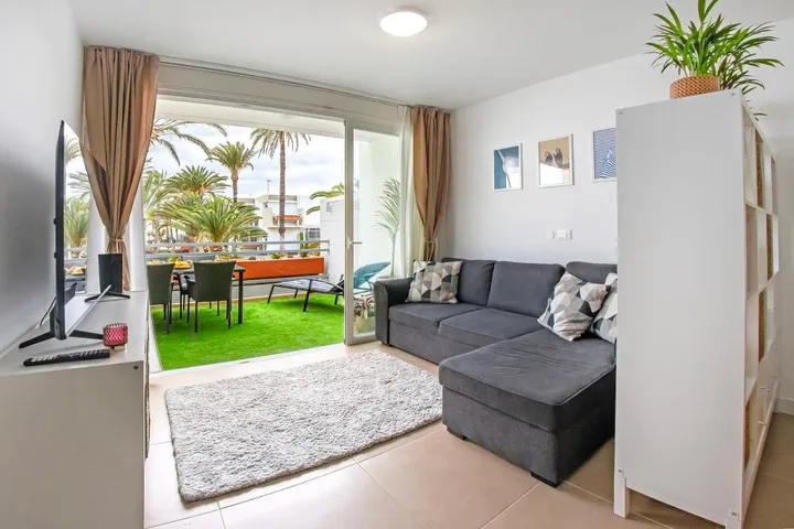 Ferienwohnung für 2 Personen, mit Pool und Garten - 1