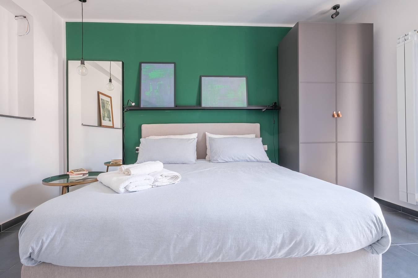 Casa Vacanze 'Ninai Sea Holiday Apartment 2' con balcone, Wi-Fi e aria condizionata in Furci Siculo, Provincia di Messina