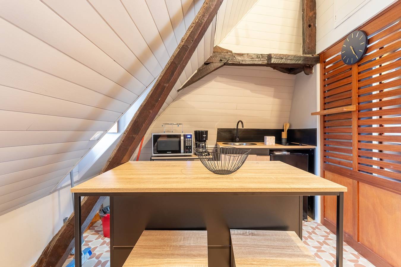 Appartement entier, Appartement « Studio Tess » avec Wi-Fi in Salies-de-Béarn, Béarn