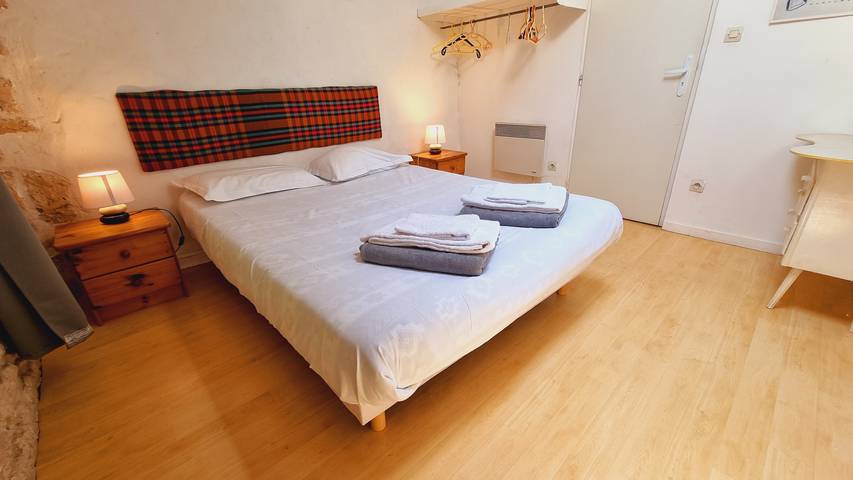 Gîte pour 4 personnes, avec piscine, animaux acceptés à Saint-Just-Luzac - 2