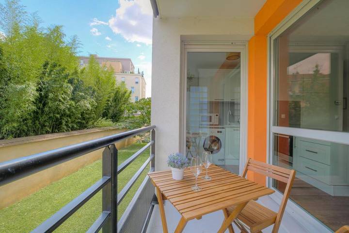 Appartement de vacances pour 4 personnes, avec balcon et piscine