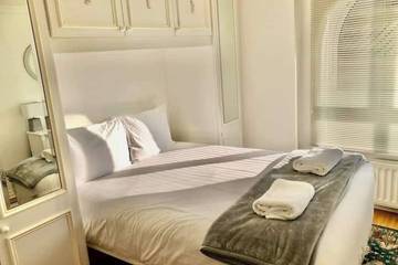 Apartment for 3 People in Brighton Marina, Brighton, Photo 1