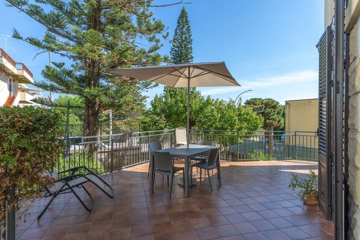 Casa vacanza per 4 persone, con Giardino a Santa Flavia