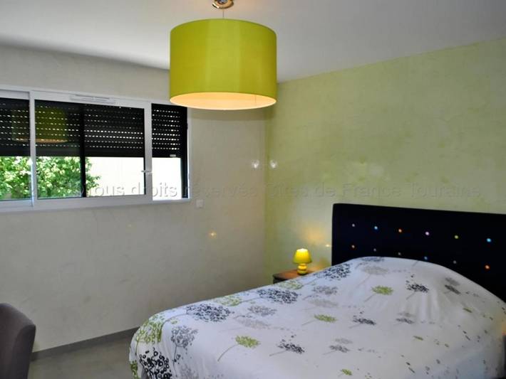 Location de vacances pour 14 personnes, avec piscine ainsi que jardin et terrasse à Tours - 4