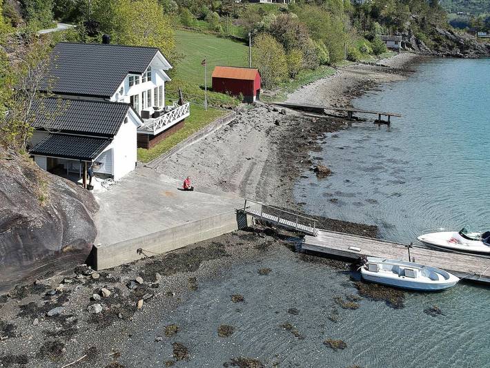 Feriehus for 6 personer, med Terrasse og Hage i tillegg til Utsikt i Hordaland