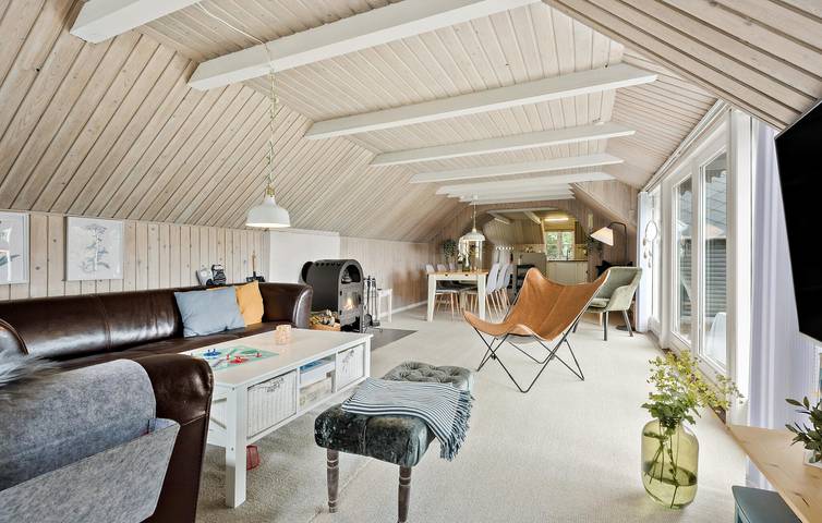 Ferienhaus für 4 Personen, mit Terrasse und Garten in Hvalpsund - 4