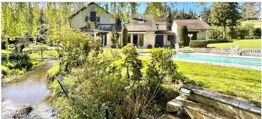 Maison d’hôte pour 3 personnes, avec jardin ainsi que piscine et vue à Prémilhat