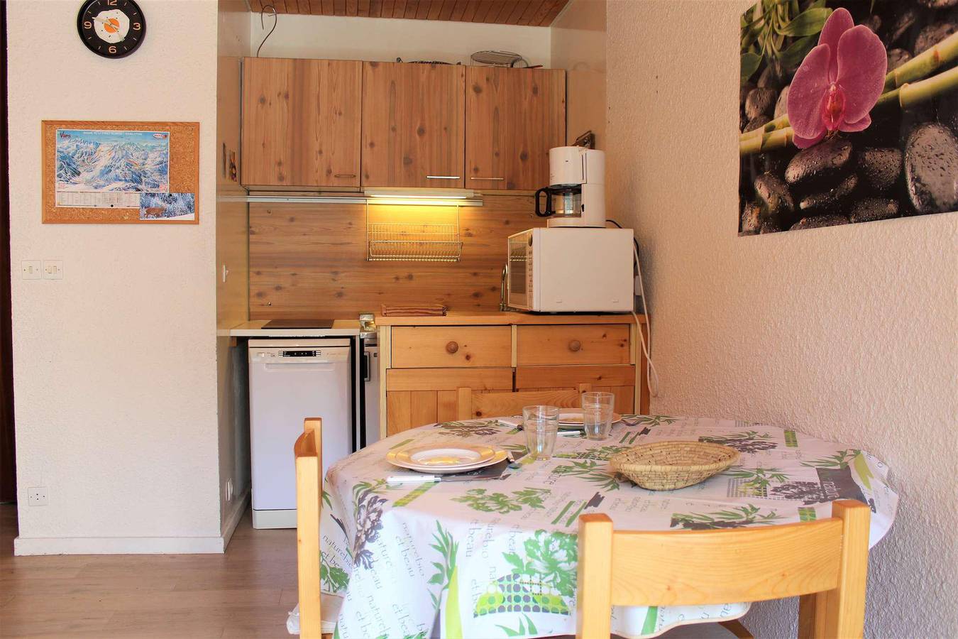 Studio entier, Résidence les Ecrins 4 - Studio 2 personnes (131) in Vars, Région de Briançon