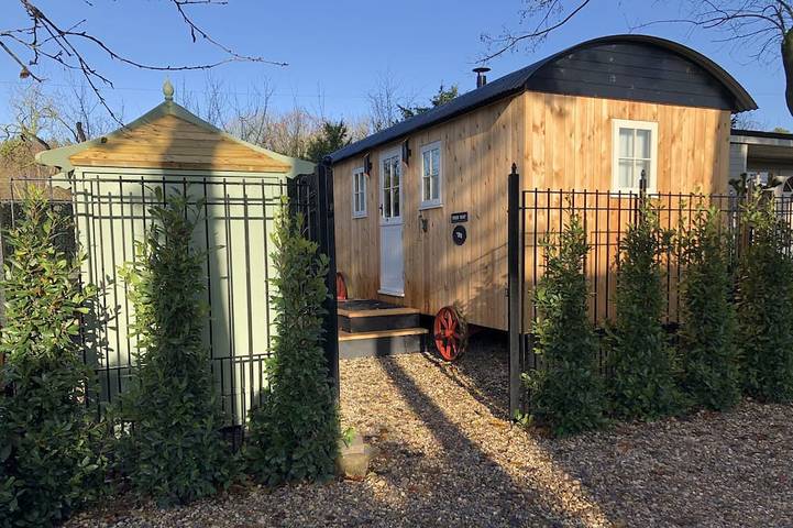Cottage for 2 people, with garden and hot tub in Norfolk
