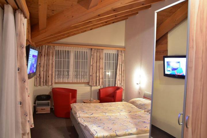 Ganze Ferienwohnung, 2-Bettwohnung Nr. 2 in Saas-Fee, Walliser Alpen
