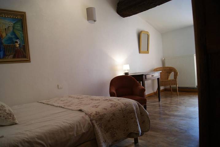 Maison de vacances pour 6 personnes, avec terrasse et piscine, animaux acceptés