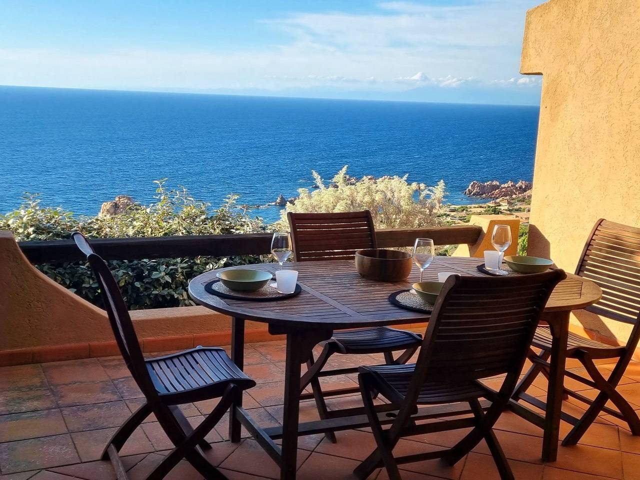 Appartement entier, Villa 'Casa Bellavista' mit Gemeinschaftspool in Costa Paradiso, Trinità d'Agultu e Vignola