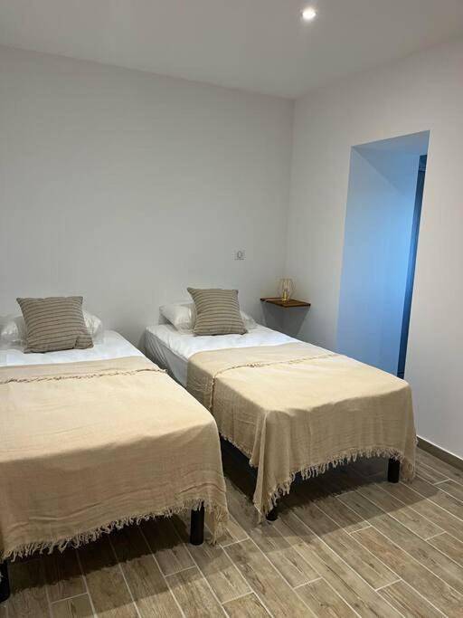 Location de vacances pour 4 personnes, avec vue et terrasse, animaux acceptés à Ersa - 3
