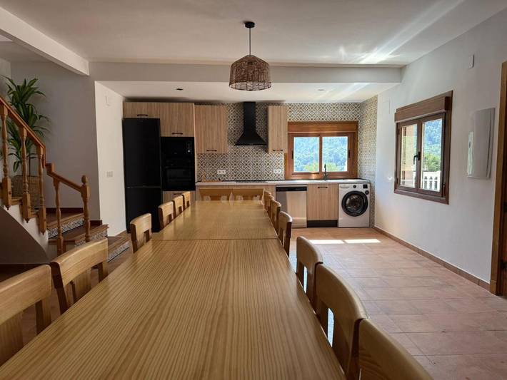 Casa rural para 23 personas, con piscina y vistas además de balcón y jardín en Las Villas - 2