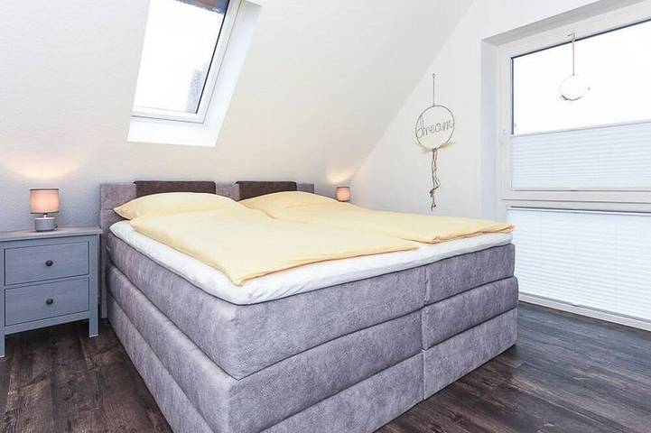 Ferienhaus für 6 Personen, mit Sauna und Garten sowie Terrasse in Carolinensiel - 2