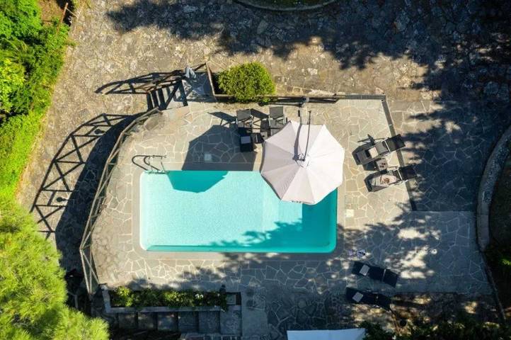 Casa vacanza per 8 persone, con piscina e terrazza ad Arezzo