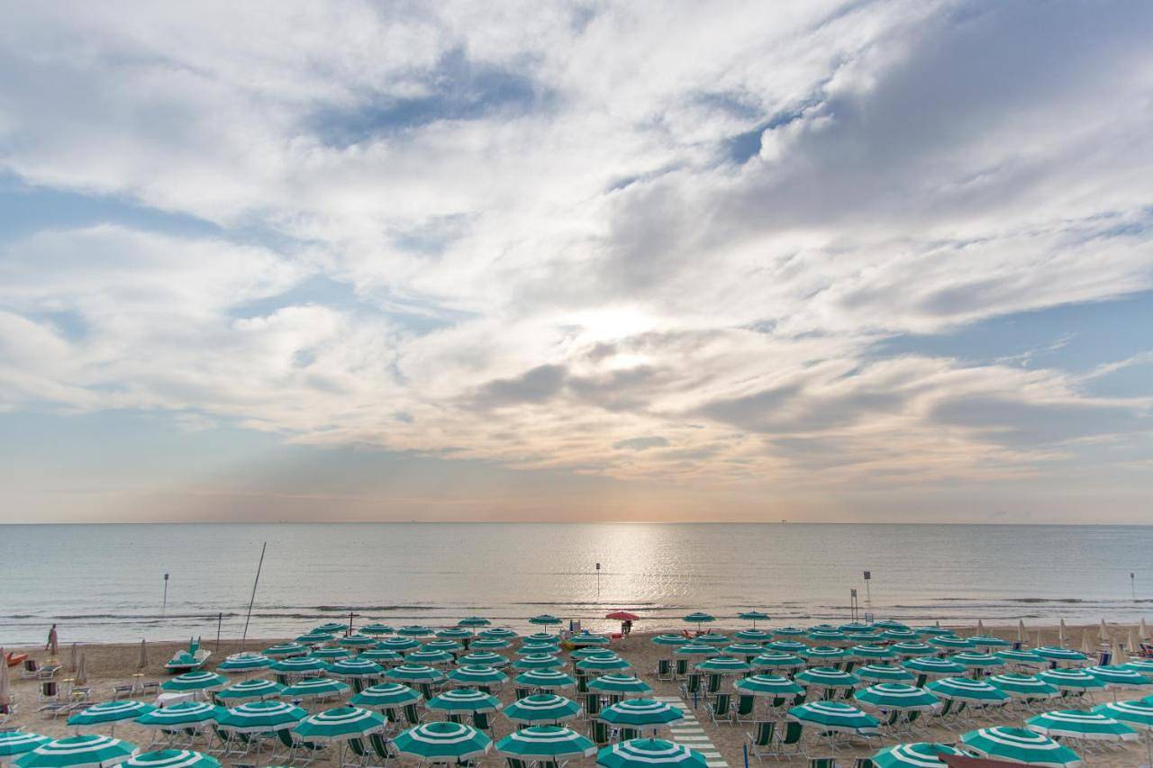 Hotel Saint Tropez - Pineto in Pineto, Costa Adriatica Abruzzo