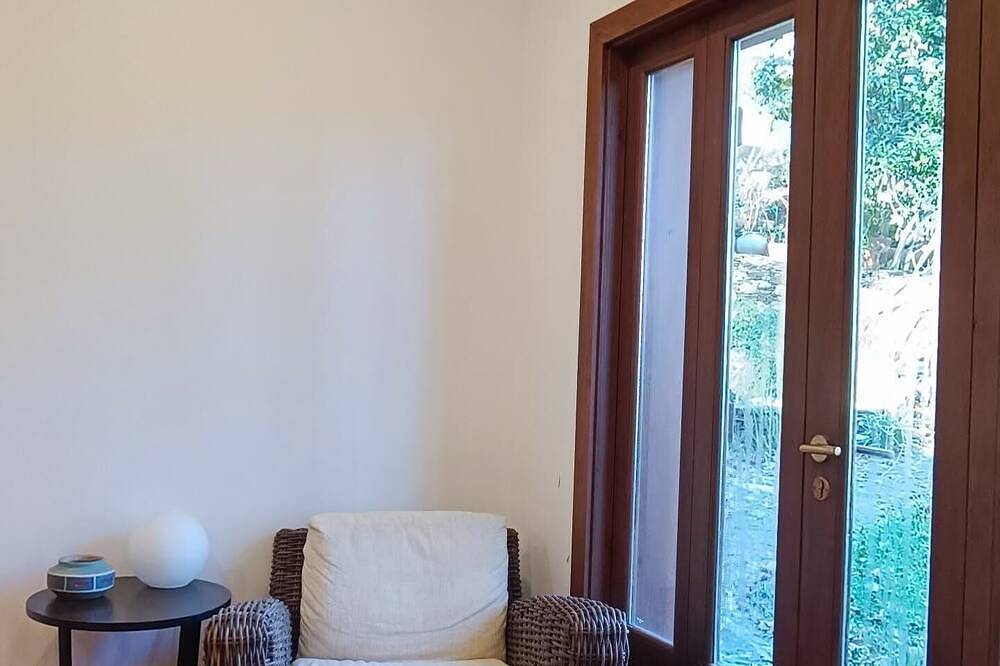Timber Cottage with swimming pool, foto 8
