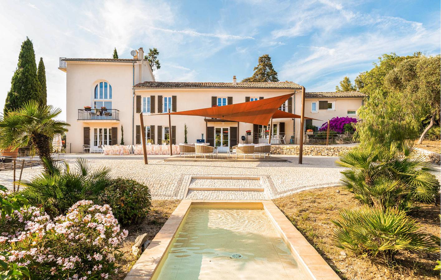 Apartamento con Vistas al Mar, Piscina y Parking | 500m de la Playa in Le Pradet, Parque nacional Port-Cros