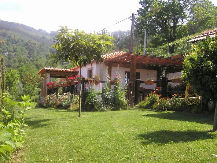 Casa de campo para 2 pessoas, com Terraço e Jardim no Região Norte