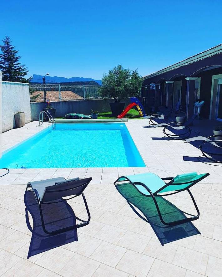 Villa pour 8 personnes, avec Piscine