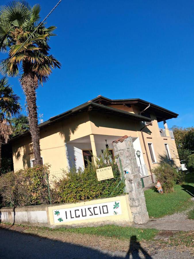 Il Guscio in Baveno, Comune di Baveno