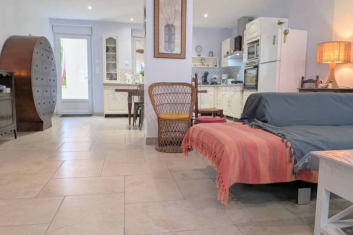 Gîte pour 7 personnes, avec jardin à Méobecq - 3