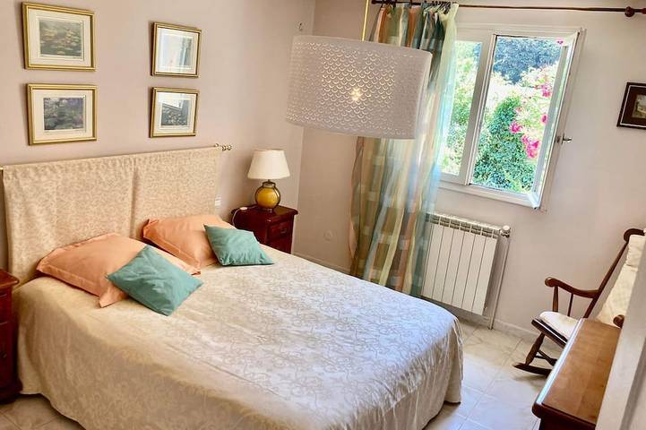 Location de vacances pour 4 personnes, avec jardin et terrasse à Robion - 4
