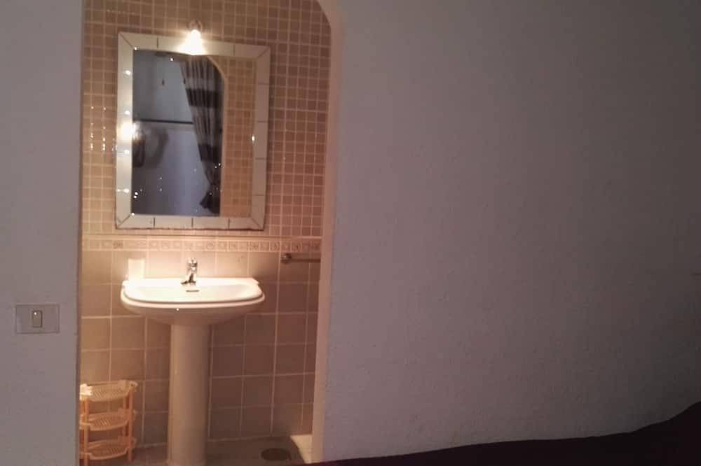 Apartamento entero, Apartamento bellamente decorado y amueblado Parque Santiago 2 in Playa de las Américas, Arona 