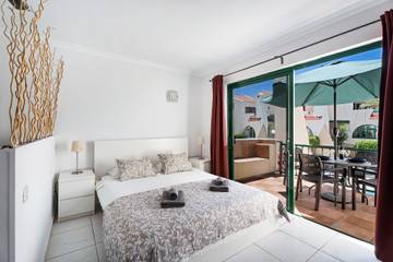 Apartment for 2 People in San Eugenio Alto, Adeje, Photo 4