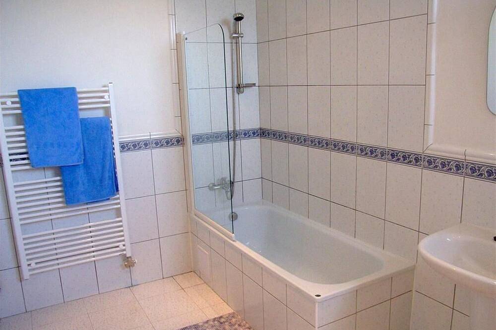 Appartement entier, Appartement moderne, spacieux et bien équipé dans les montagnes des Hautes Tatra in Tatranska Lomnica Ski Area, Hautes Tatras