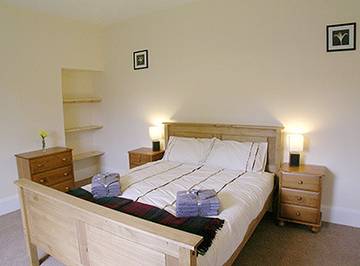 Vacation Rental for 5 Guests in Fort Augustus, Loch Ness, Picture 4