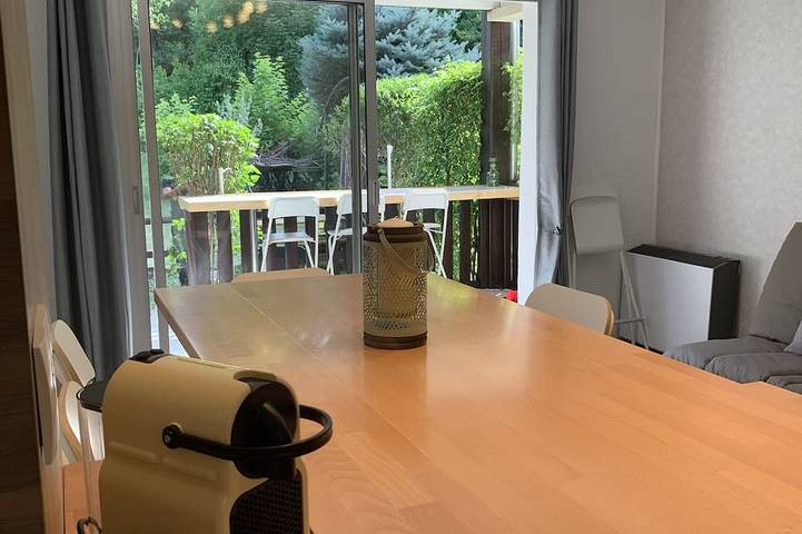 Ganze Wohnung, Large studio 4/6 people south facing balcony terrace garden in Barcelonnette, Espace Lumière
