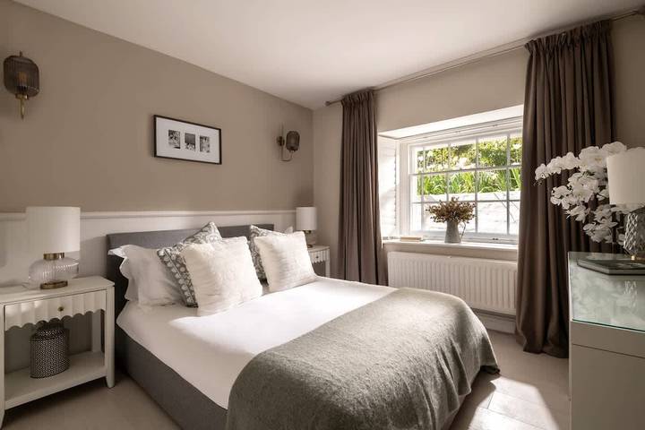 Ganze Wohnung, The Atelier  A Stylish Cheltenham Hideaway for 4 in Cheltenham, Gloucestershire