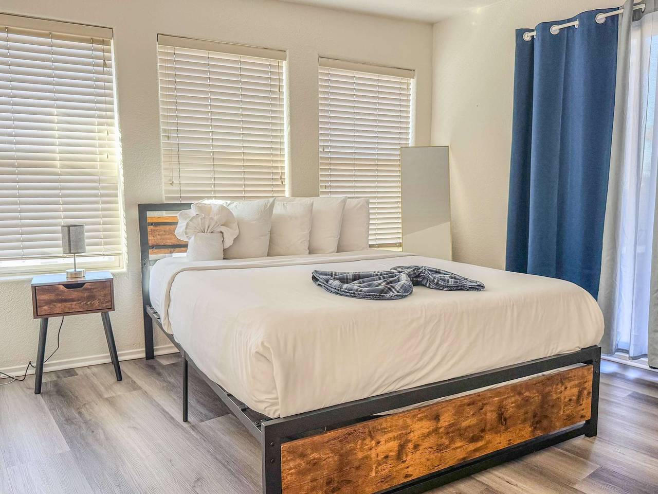 Hel leilighet, Spacious apartment loft in Downtown next to Li in San Diego, San Diego County