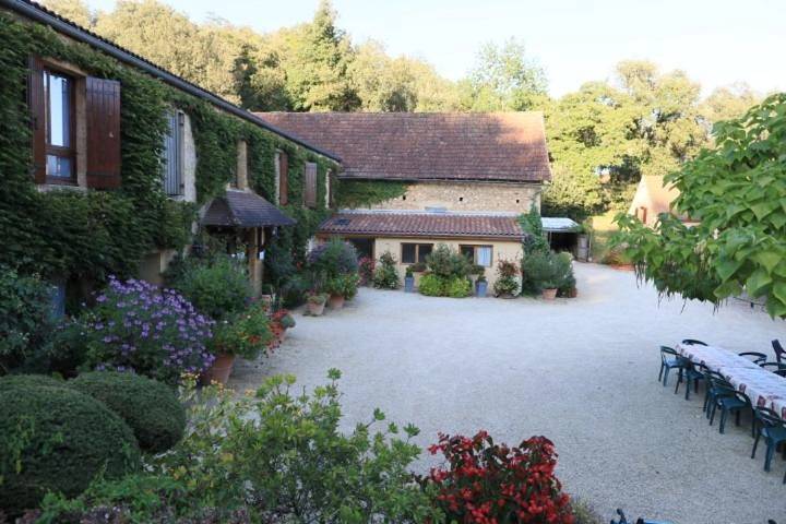 Double Room with Private Bathroom in La Roque-Gageac, Périgord Noir