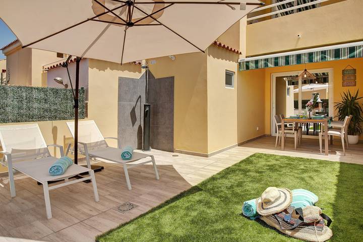 Bungalow dla 4 osób, z Balkon i Ogród oraz Basen dla dzieci