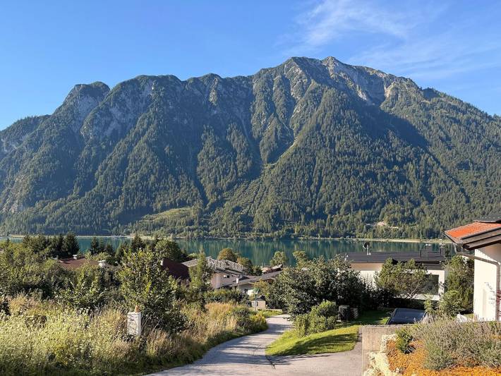 Ferienwohnung für 4 Personen, mit Balkon und Terrasse sowie Garten und Seeblick in Eben am Achensee - 3