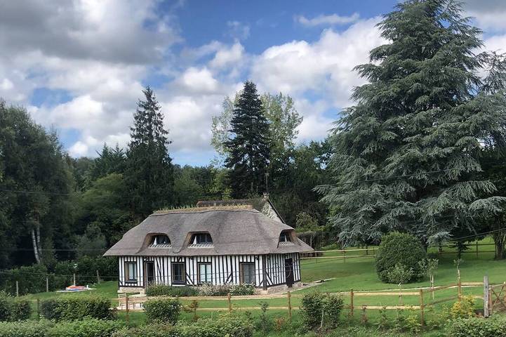 Gîte pour 6 personnes, avec terrasse et jardin