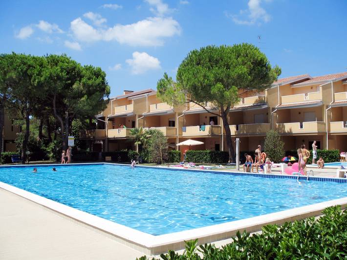 Ferielejlighed for 7 personer, med balkon og børnepool i Bibione