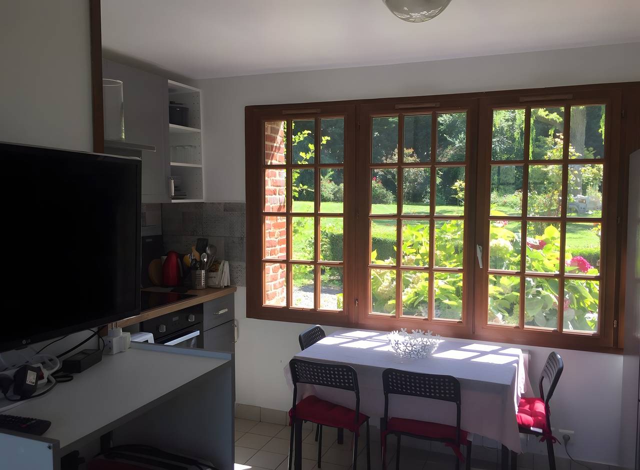 Maison de vacances « Gîte Les Rosiers » avec jardin privé in Eu, Région de Dieppe