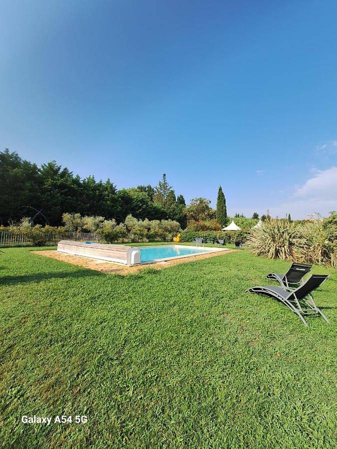 Appartement entier, Alpilles Cottage Philippe's Farm Gite 55m2 - 2 chambres - calme - piscine mas des figues - agritourisme bio - 3km Saint Rémy de Provence - Parc Naturel Régional des Alpilles - 6km Baux de Provence - in Saint-Rémy-de-Provence, Région d'Arles
