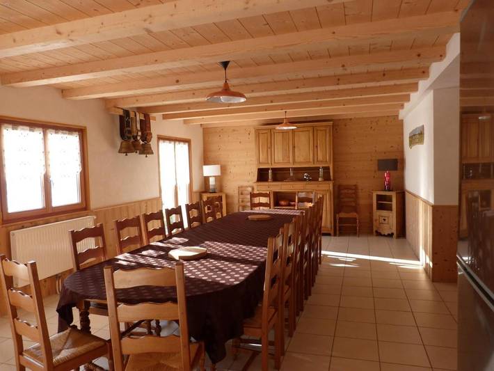 Location de vacances pour 5 personnes, avec vue et jardin à Les Fourgs - 4