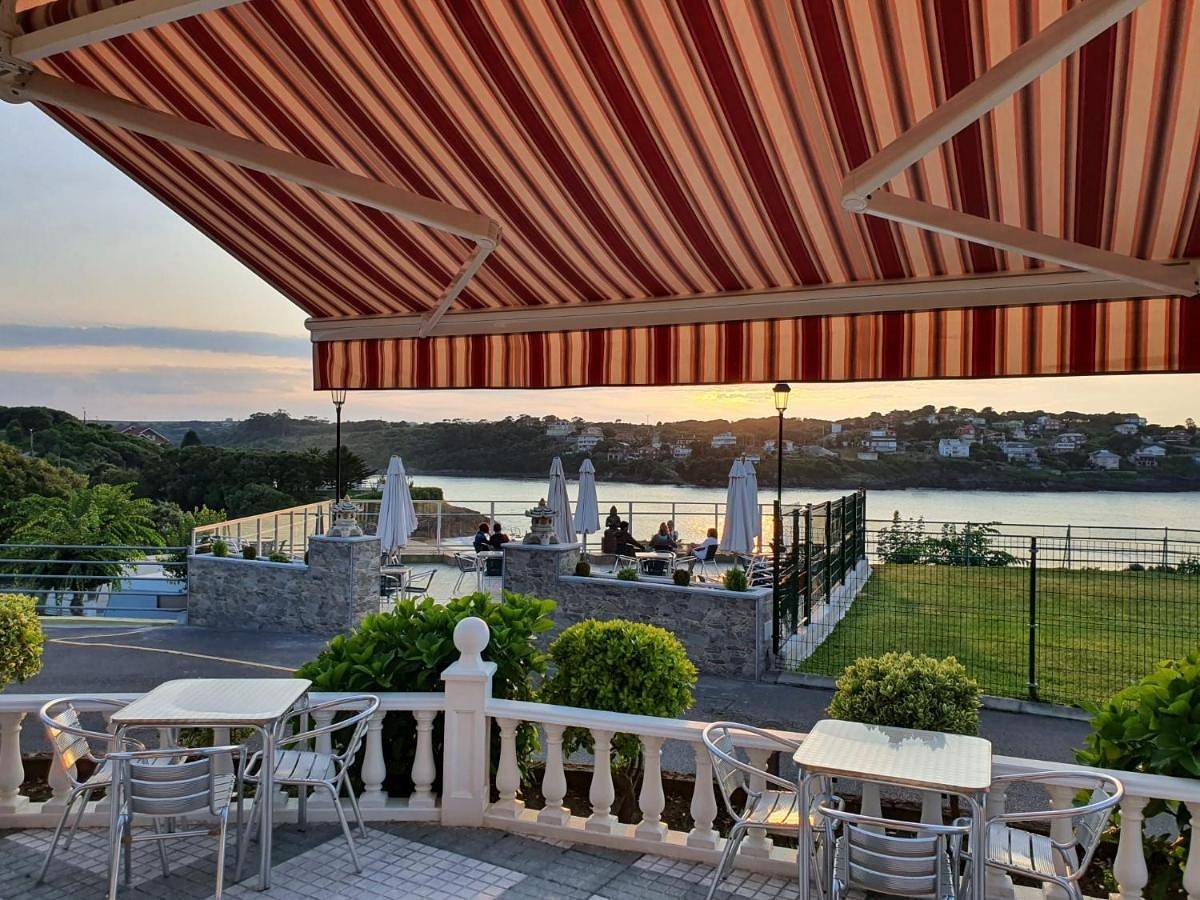 Camping Playa la Arena in Arnuero, Costa de Cantabria