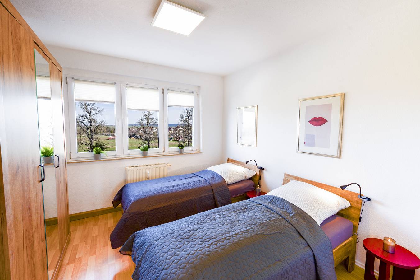 Ganze Ferienwohnung, Business Appartements - Appartement Ii, 61m², 2 Schlafr., 1Wohnr., Küche, Bad mit Wc+Dusche in Marlishausen, Wipfratal
