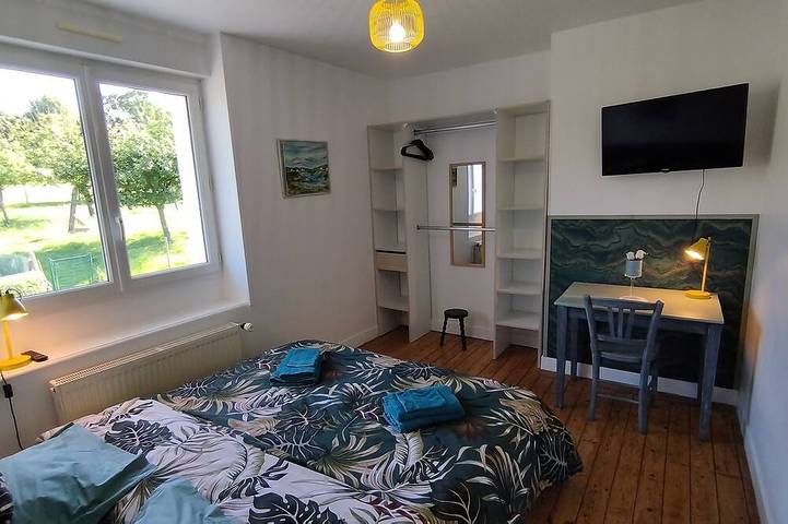 Location de vacances pour 8 personnes, avec jardin à Villedieu-les-Poêles - 2