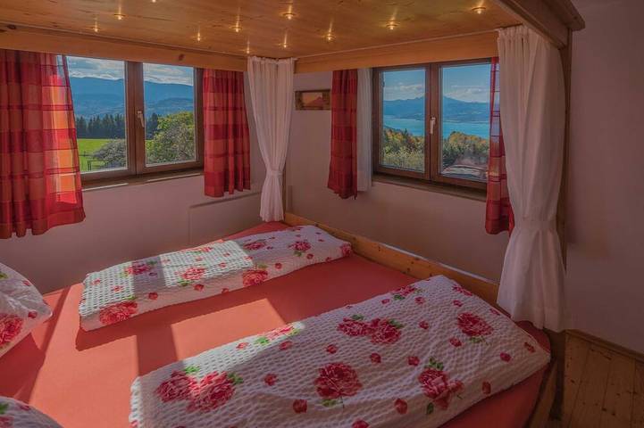 Ganze Wohnung, Ferienwohnung Traumblick - Appartments Christine in Weyregg am Attersee, Bezirk Vöcklabruck